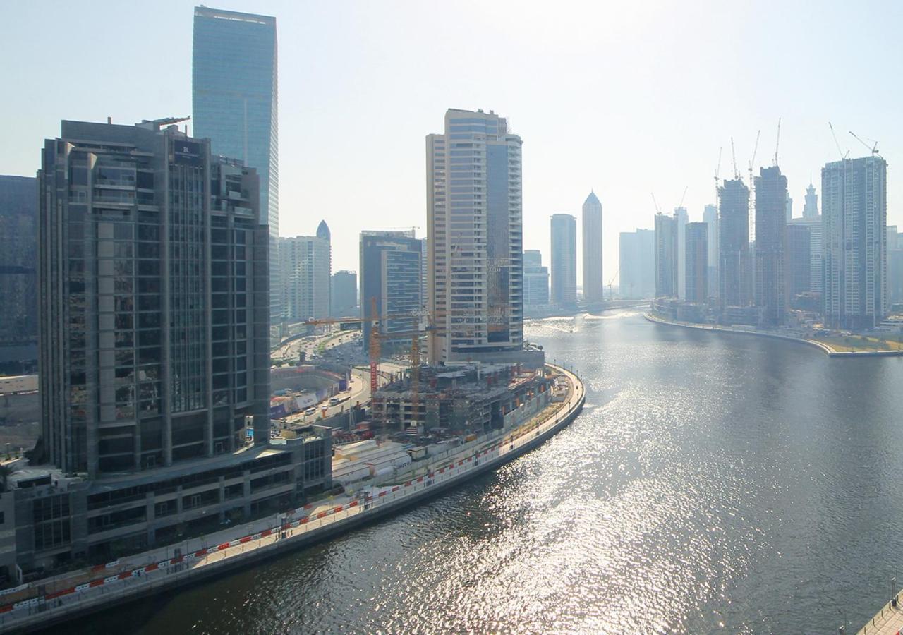 Elegant With Canal Views Damac Prive
