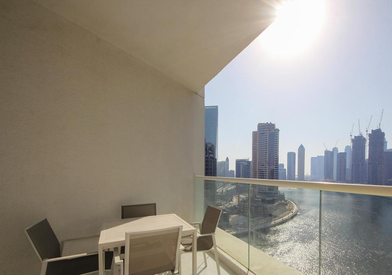 Elegant With Canal Views Damac Prive Apartment