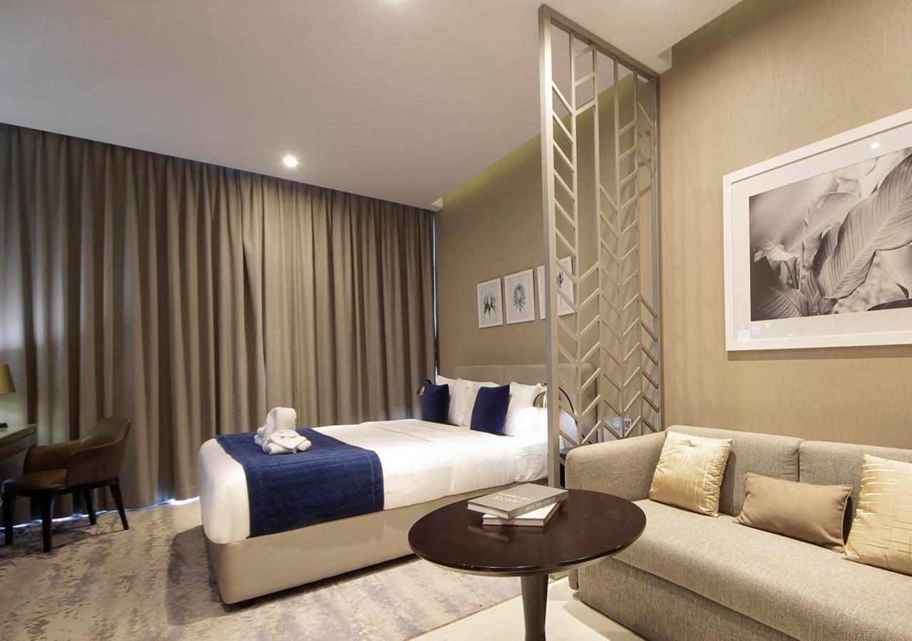 Elegant With Canal Views Damac Prive Apartment